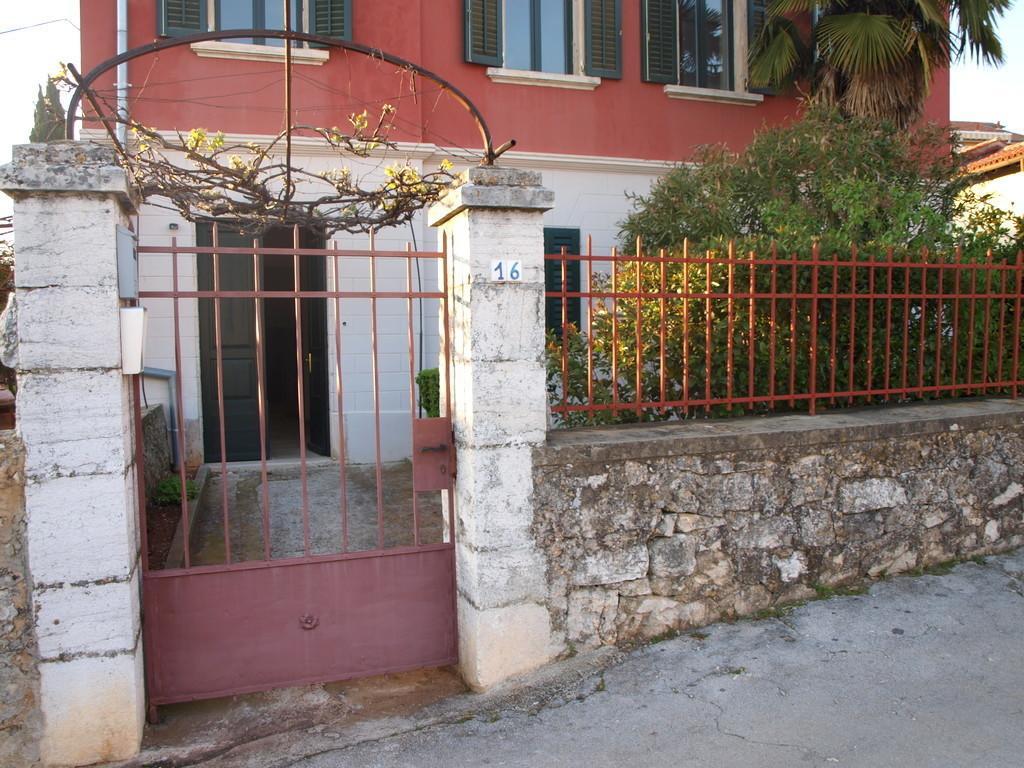 Rovinj'S Flowers Apartments מראה חיצוני תמונה