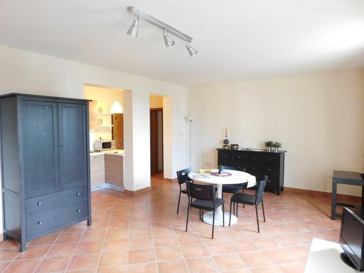 Rovinj'S Flowers Apartments מראה חיצוני תמונה