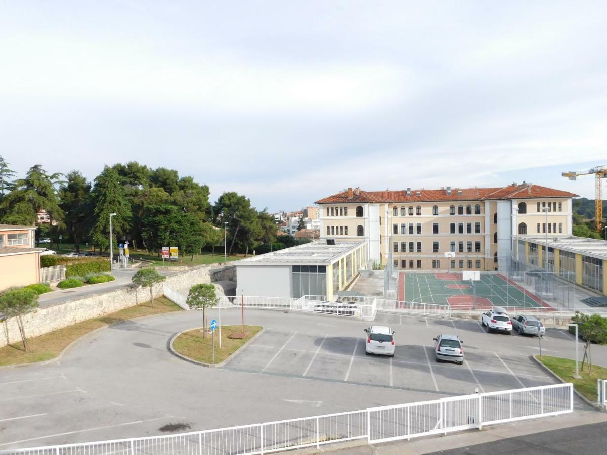 Rovinj'S Flowers Apartments מראה חיצוני תמונה