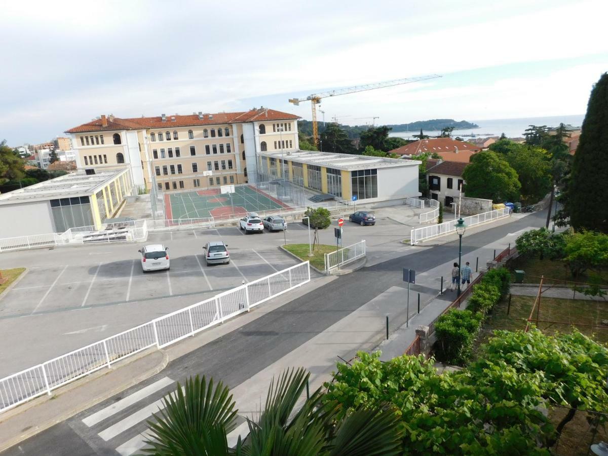 Rovinj'S Flowers Apartments מראה חיצוני תמונה